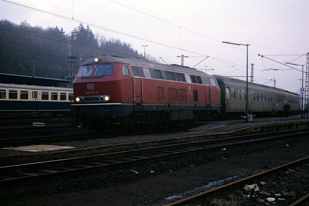 https://www.merte.eu/7gebirgsblick/forum/siegstrecke/19840223_E3383_Au.jpg
